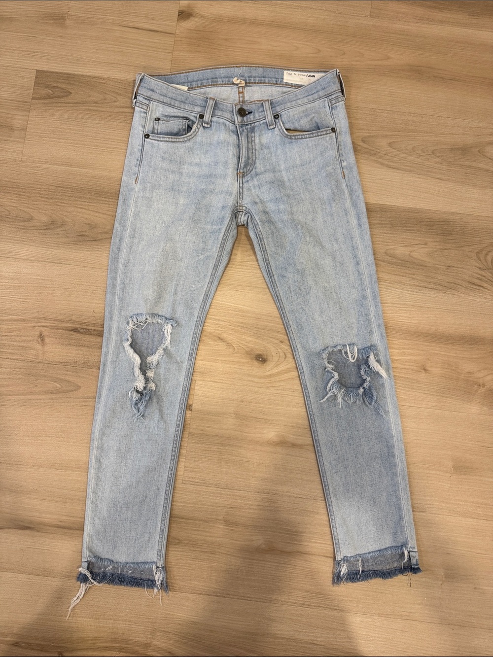 Rag & Bone Dre Capri Size 25 Light Blue Distressed Women's Capri Jeans